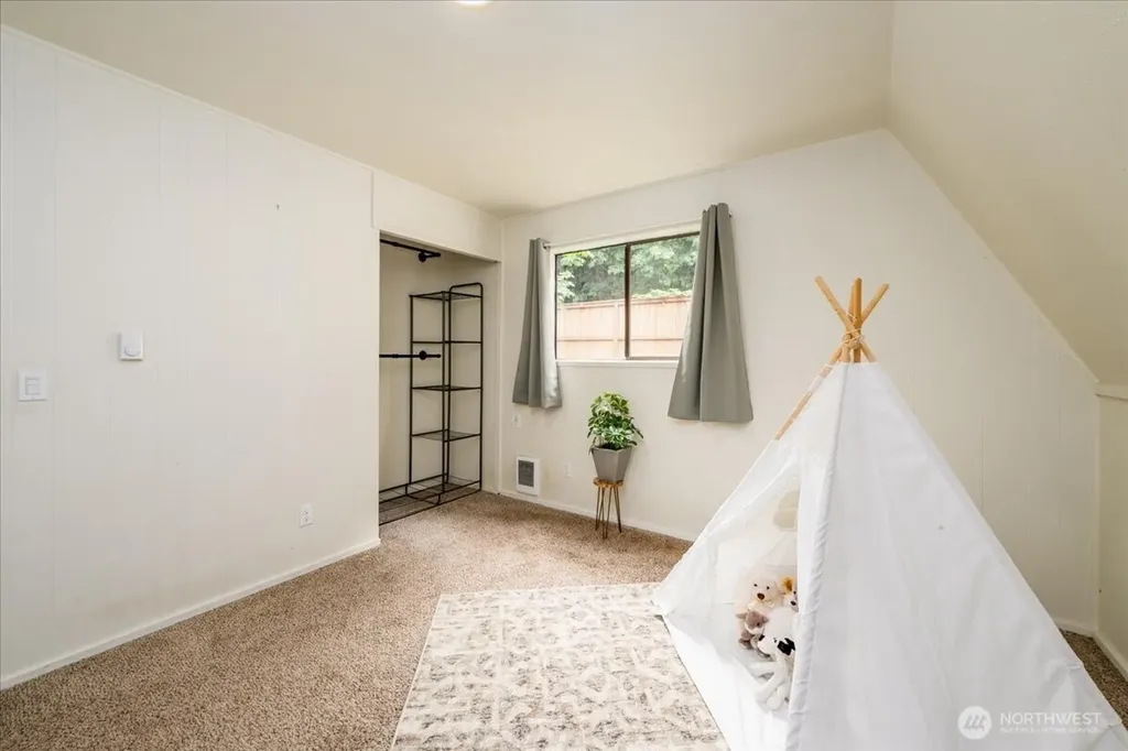 21405 81st Avenue NW Stanwood WA 98292