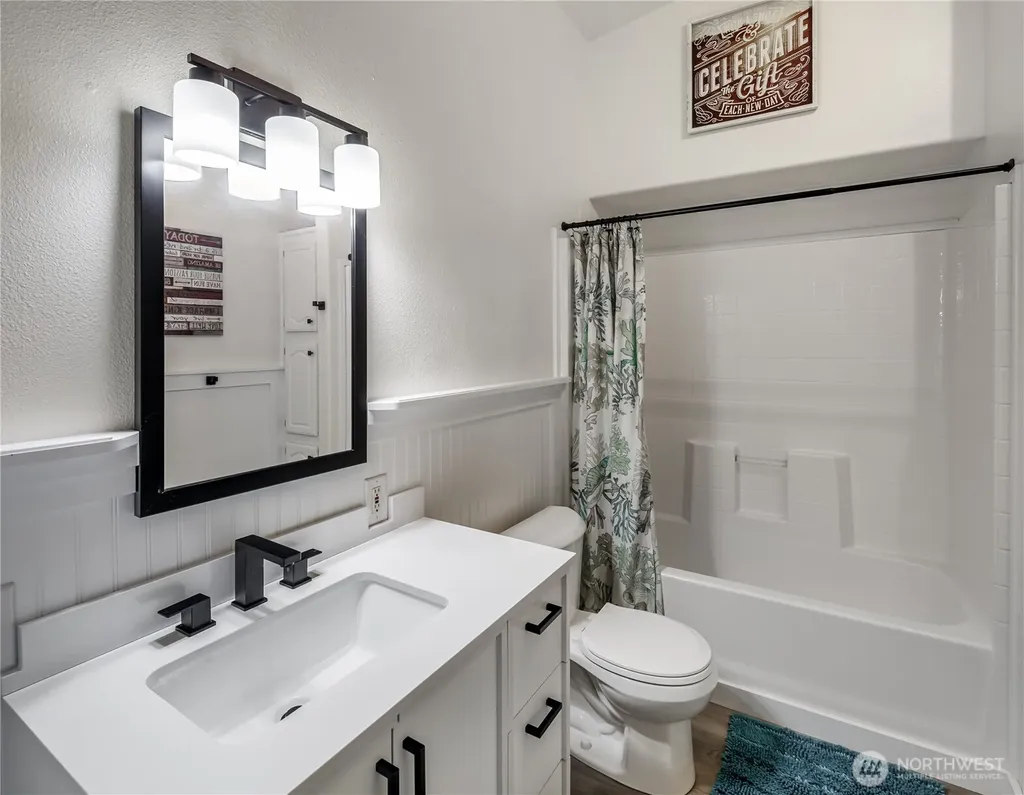 2427 Leroy Place Camano Island WA 98282