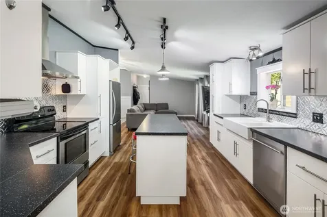 2427 Leroy Place Camano Island WA 98282