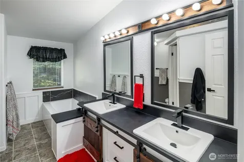 2427 Leroy Place Camano Island WA 98282