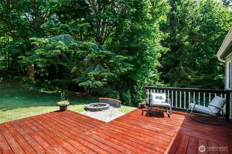 2427 Leroy Place Camano Island WA 98282