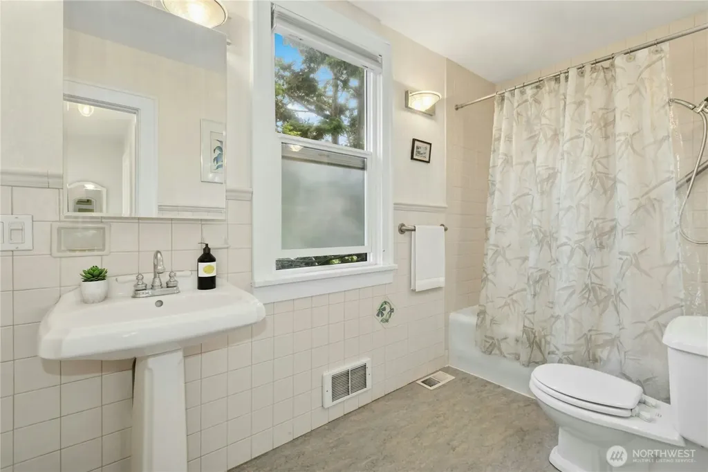 510 13th Street Bellingham WA 98225