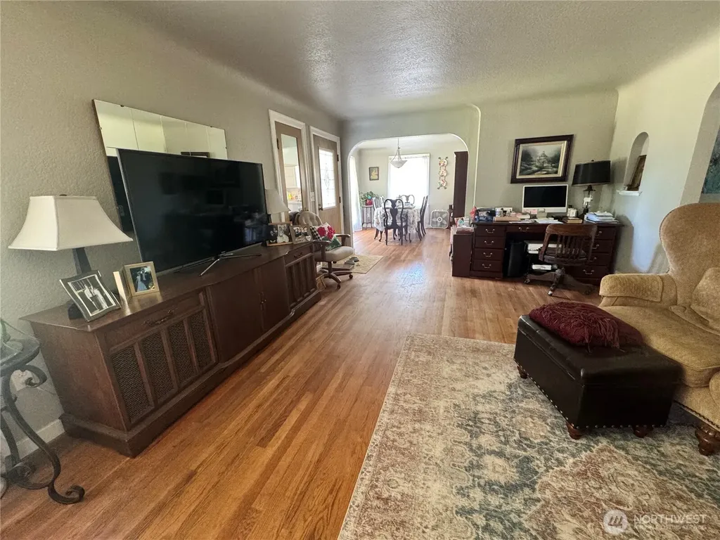 9541 Weidkamp Road Lynden WA 98264