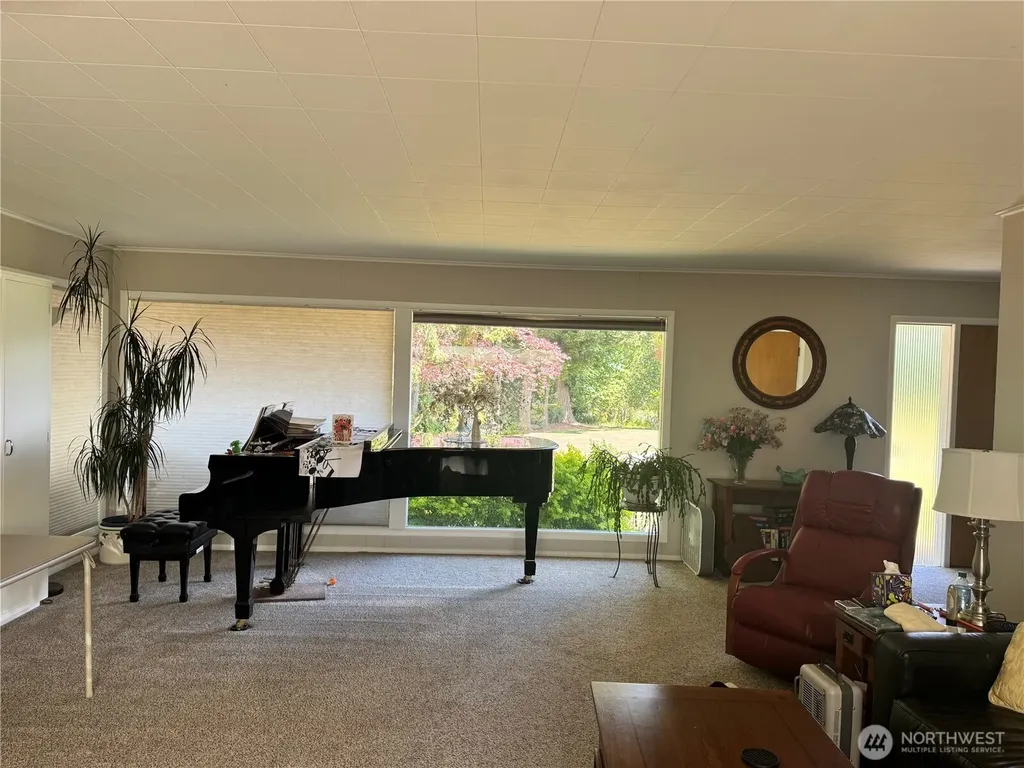 9541 Weidkamp Road Lynden WA 98264