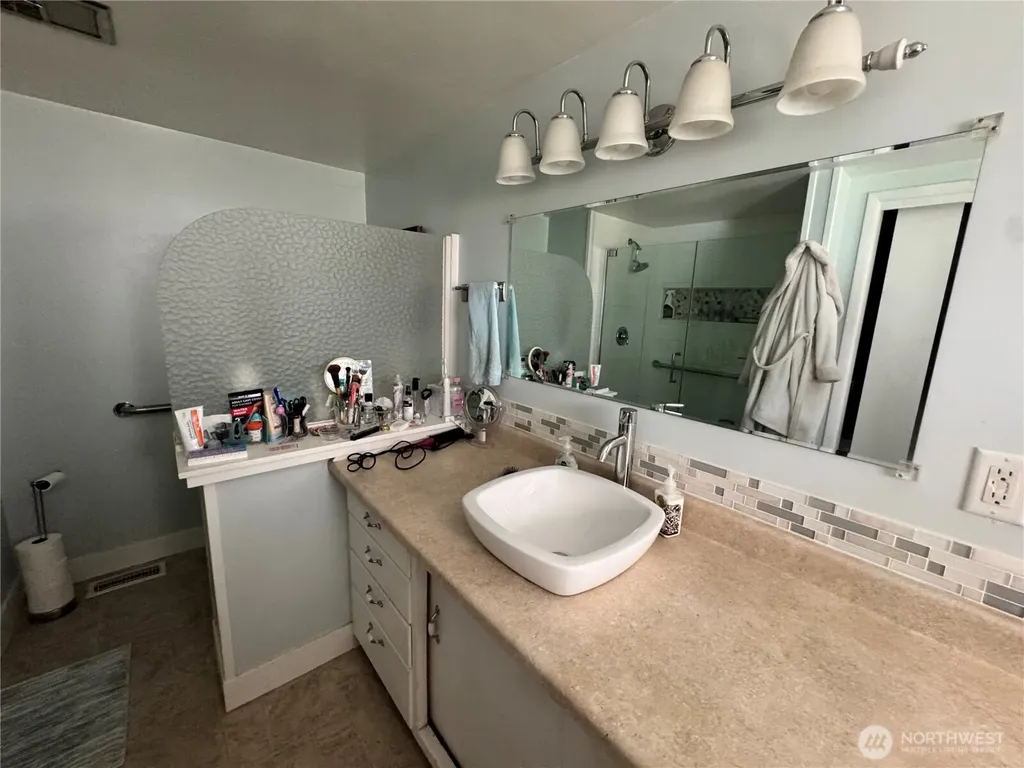 9541 Weidkamp Road Lynden WA 98264