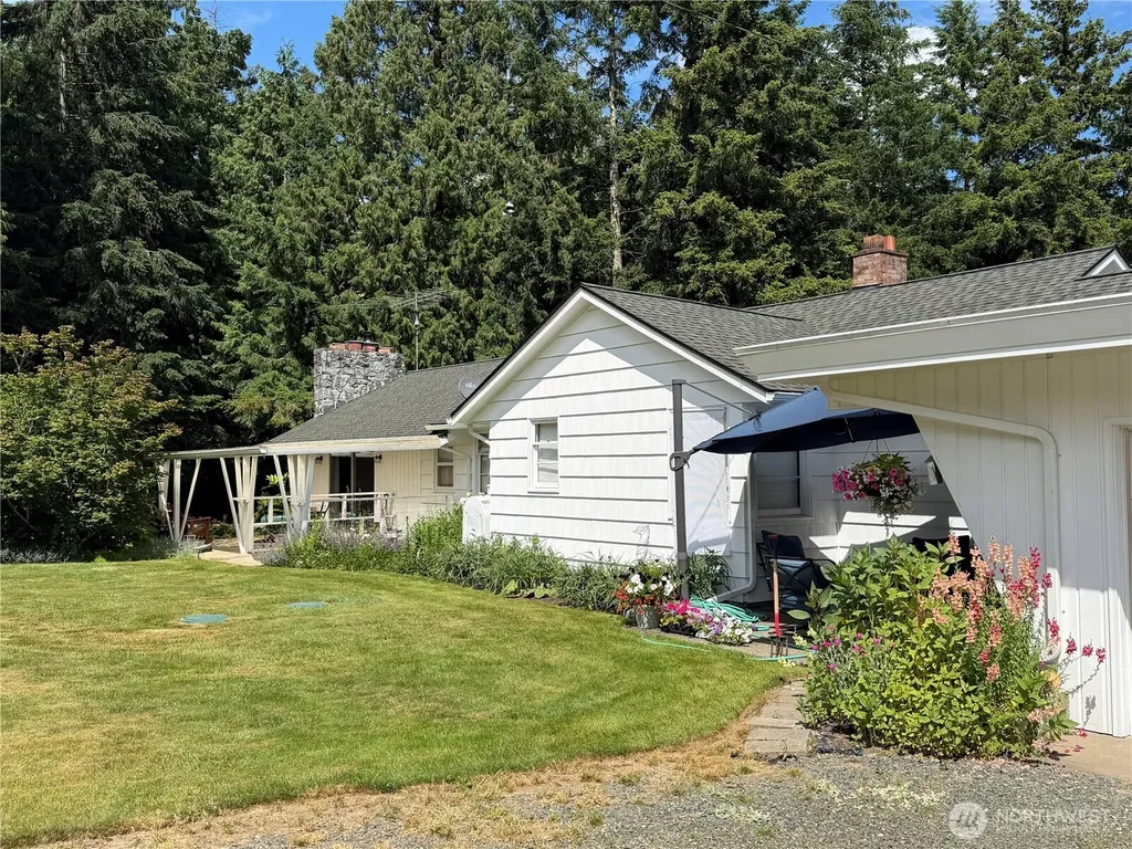 9541 Weidkamp Road Lynden WA 98264