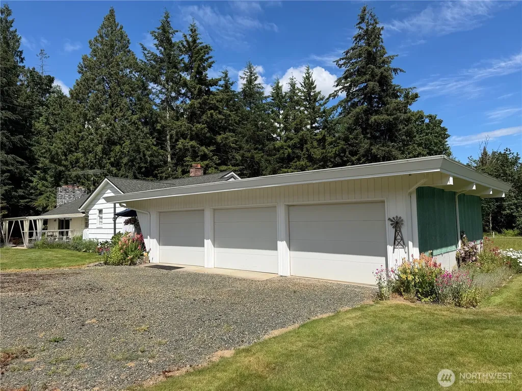 9541 Weidkamp Road Lynden WA 98264