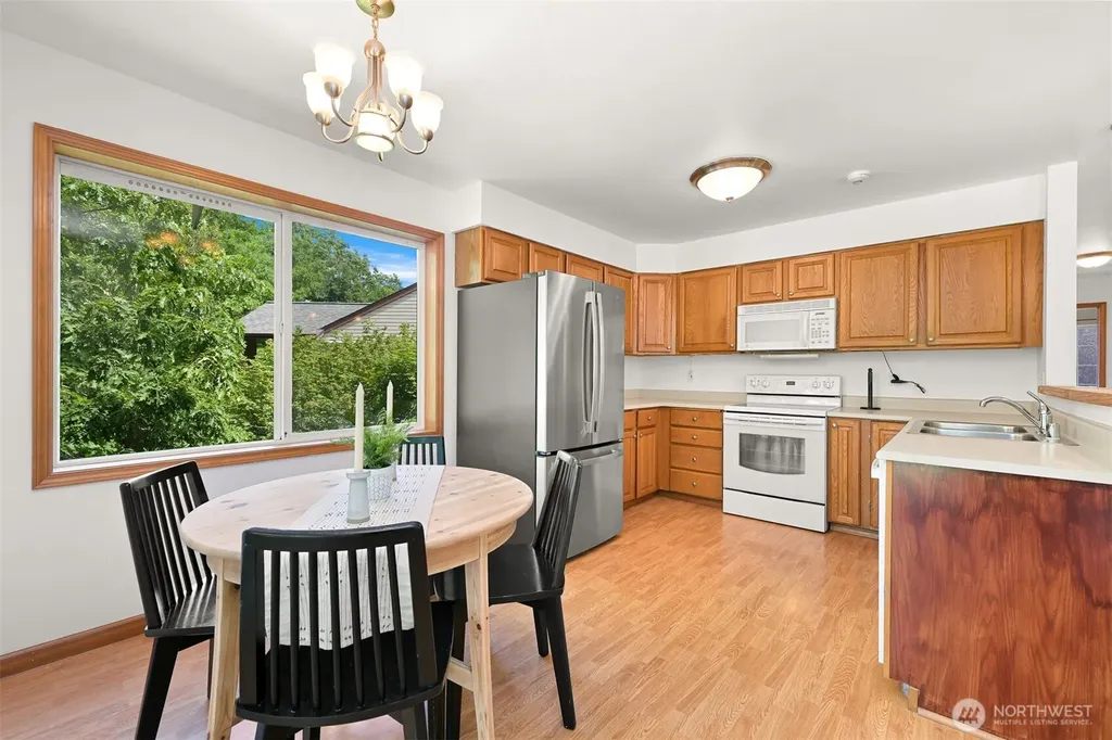 667 W Horton Way Bellingham WA 98229