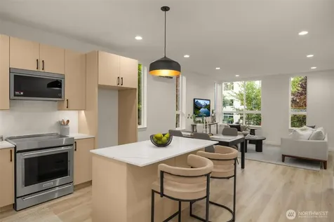823 17th Avenue Seattle WA 98144