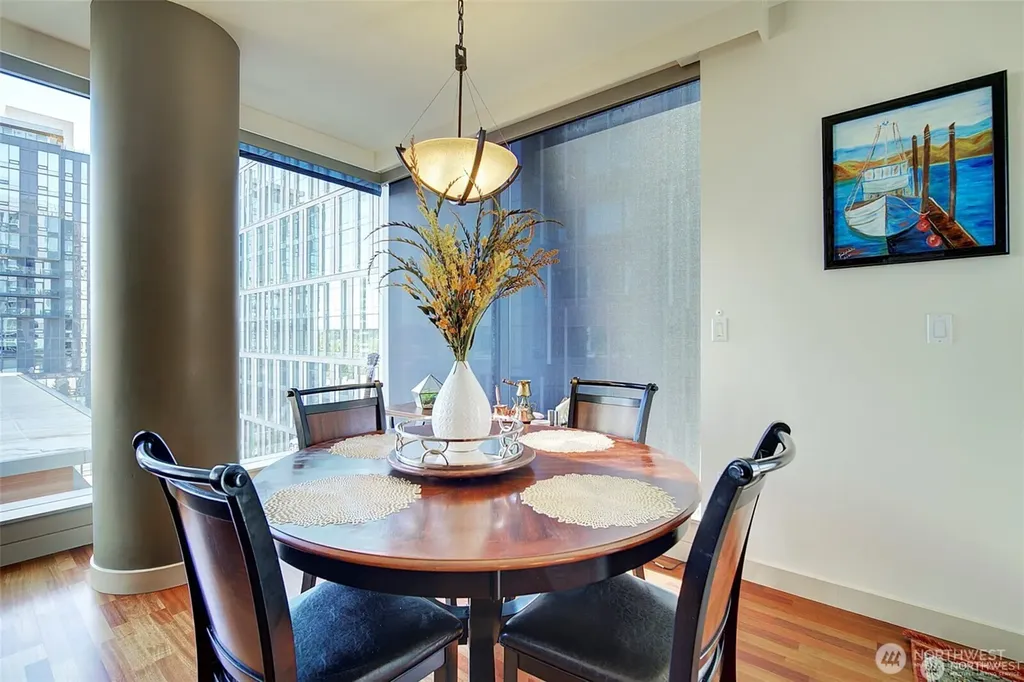 10650 NE 9th Place Bellevue WA 98004