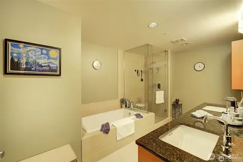 10650 NE 9th Place Bellevue WA 98004