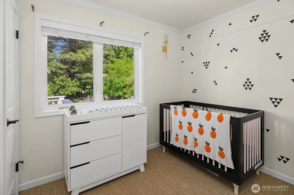 216 SW 192nd Street Normandy Park WA 98166