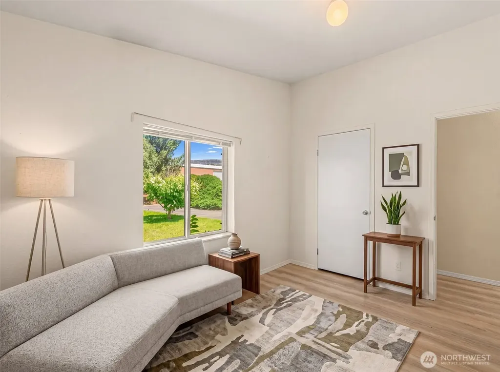 425 Nightengale Place East Wenatchee WA 98802