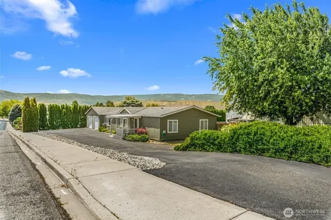 425 Nightengale Place East Wenatchee WA 98802