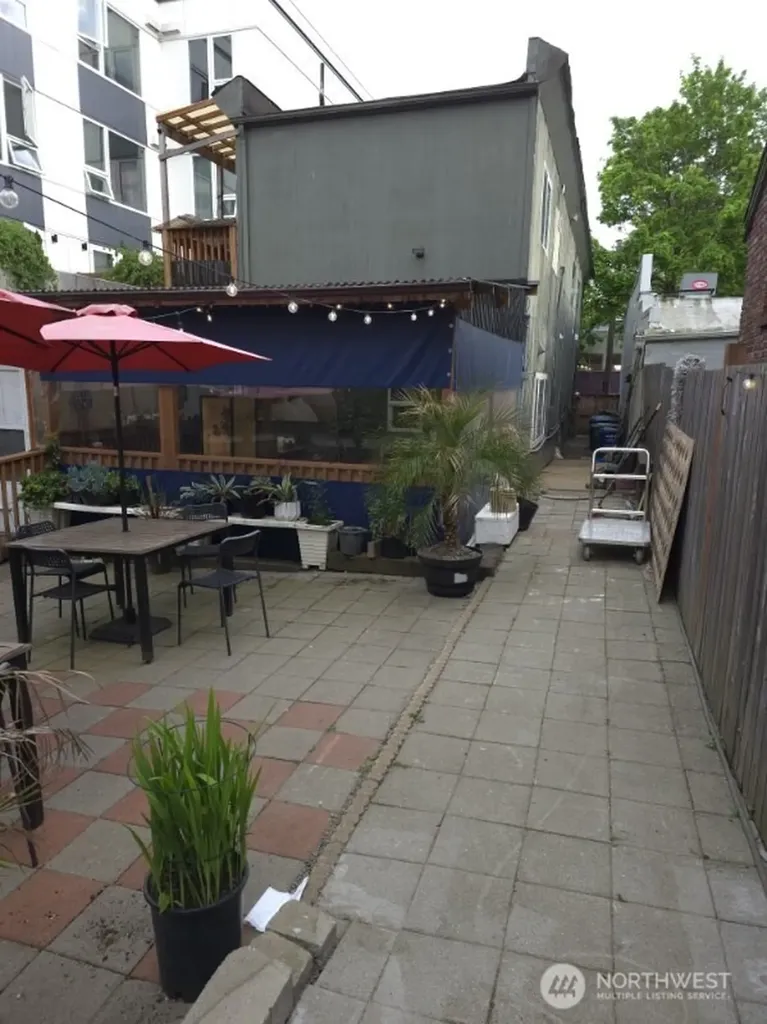 2506 S Jackson Street Seattle WA 98144