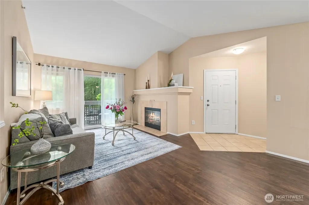 15300 112th Avenue NE Bothell WA 98011