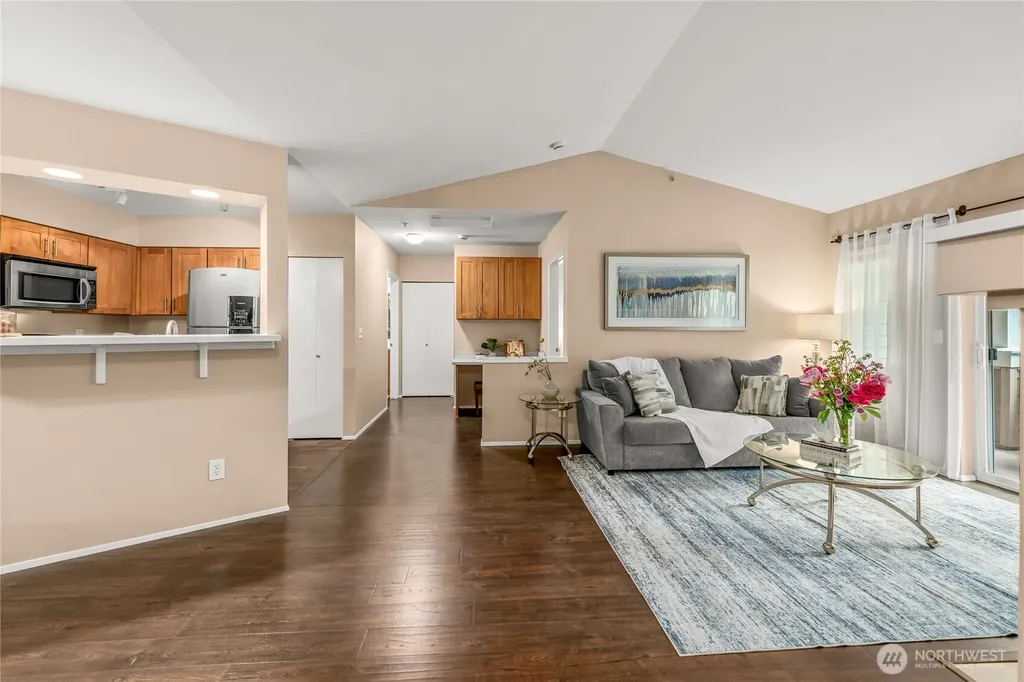15300 112th Avenue NE Bothell WA 98011