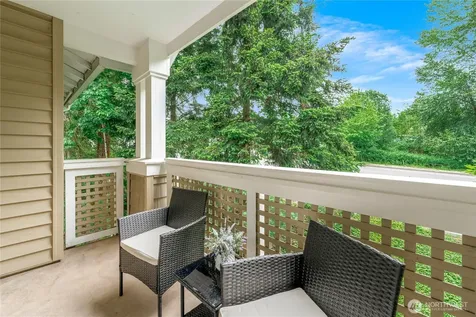 15300 112th Avenue NE Bothell WA 98011
