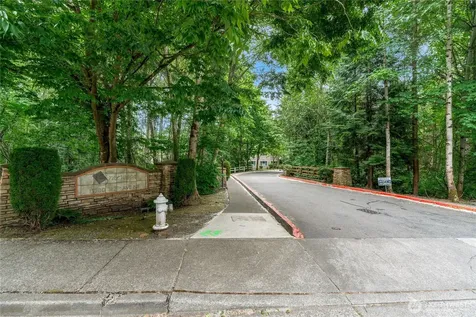 15300 112th Avenue NE Bothell WA 98011