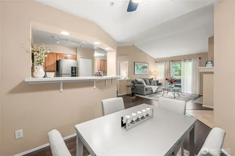 15300 112th Avenue NE Bothell WA 98011