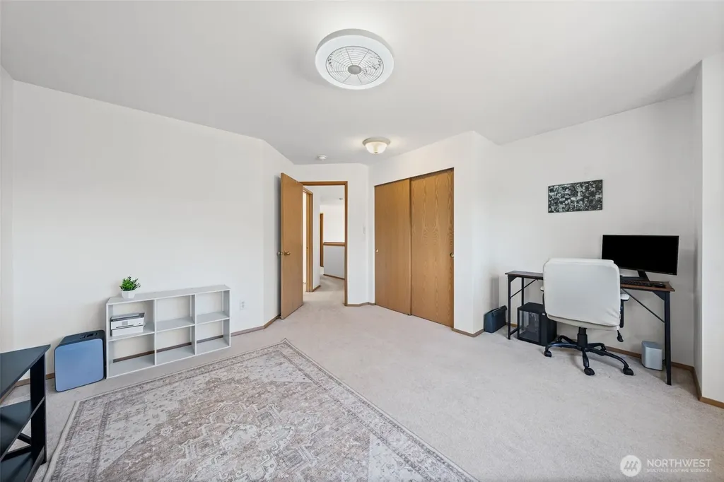 1602 55th Ct SE Auburn WA 98092