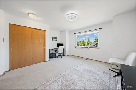 1602 55th Ct SE Auburn WA 98092
