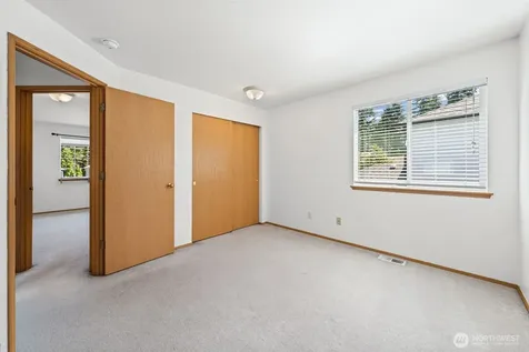 1602 55th Ct SE Auburn WA 98092