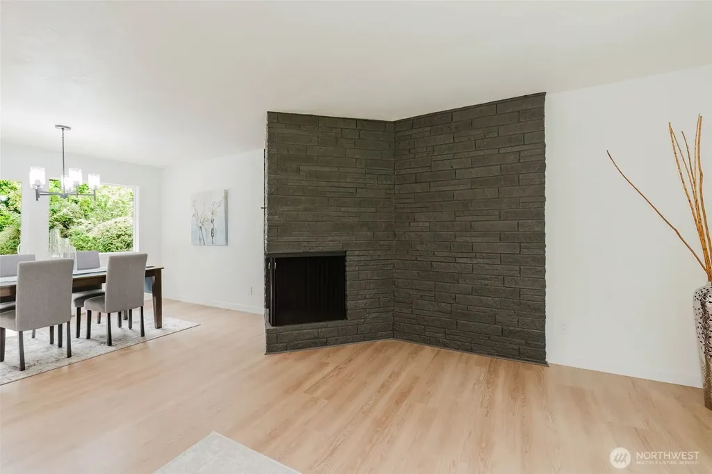 3828 Harbel Drive NE Bremerton WA 98310