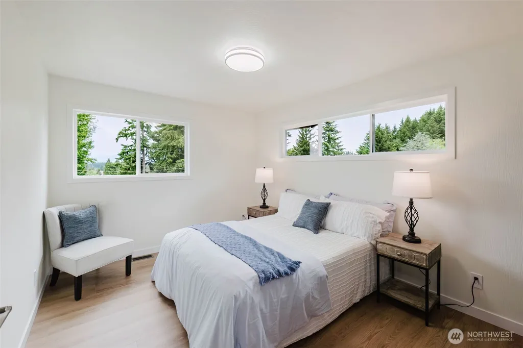 3828 Harbel Drive NE Bremerton WA 98310