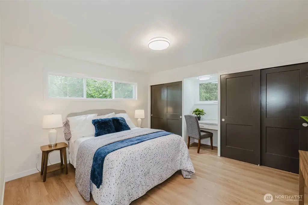 3828 Harbel Drive NE Bremerton WA 98310