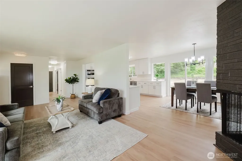 3828 Harbel Drive NE Bremerton WA 98310