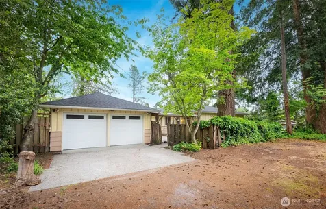 902 N 149th Street Shoreline WA 98133