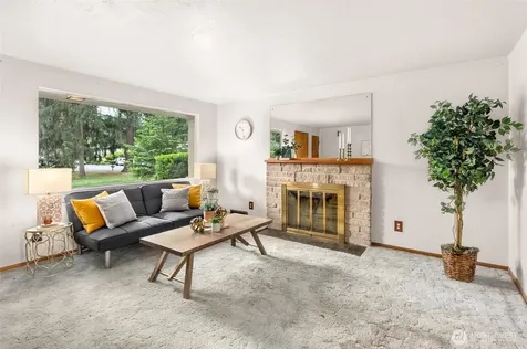 902 N 149th Street Shoreline WA 98133