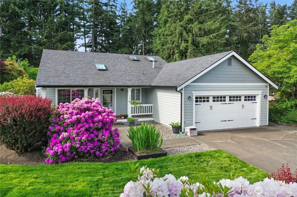 7908 210th Street E Spanaway WA 98387
