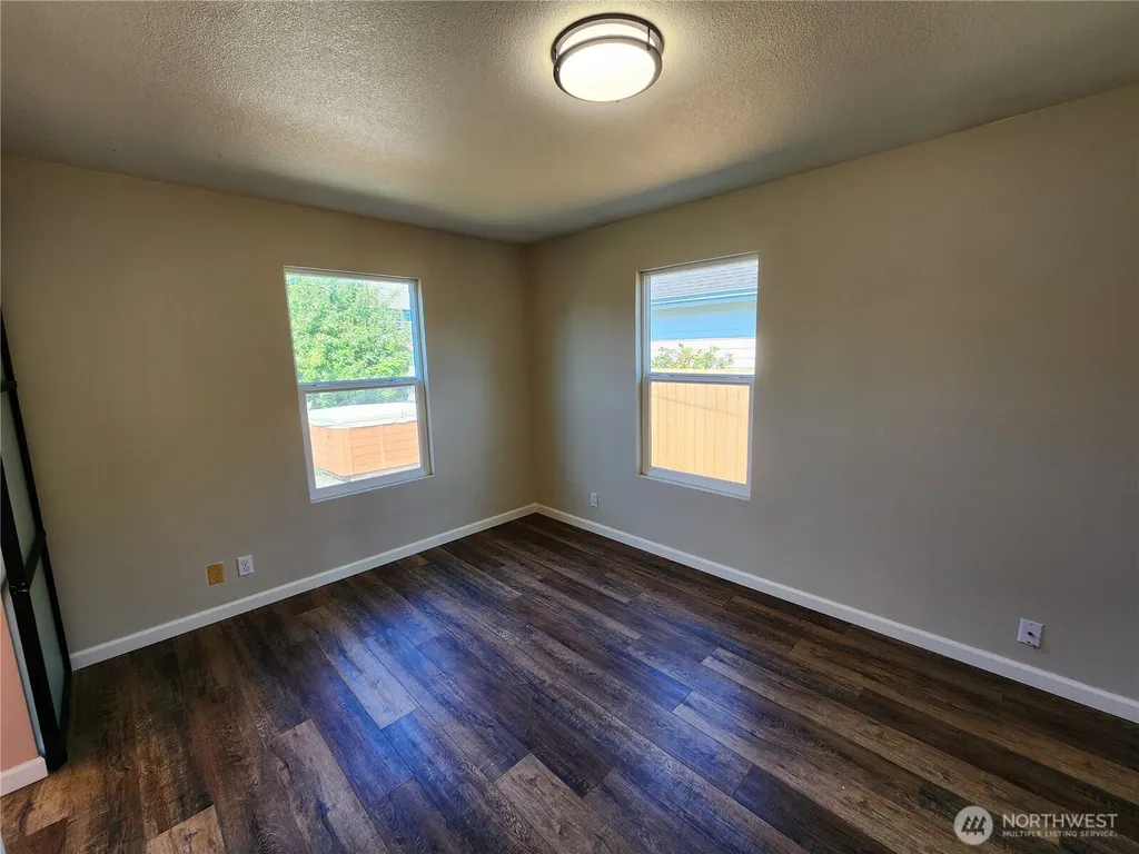 807 Georgiana Street Port Angeles WA 98362