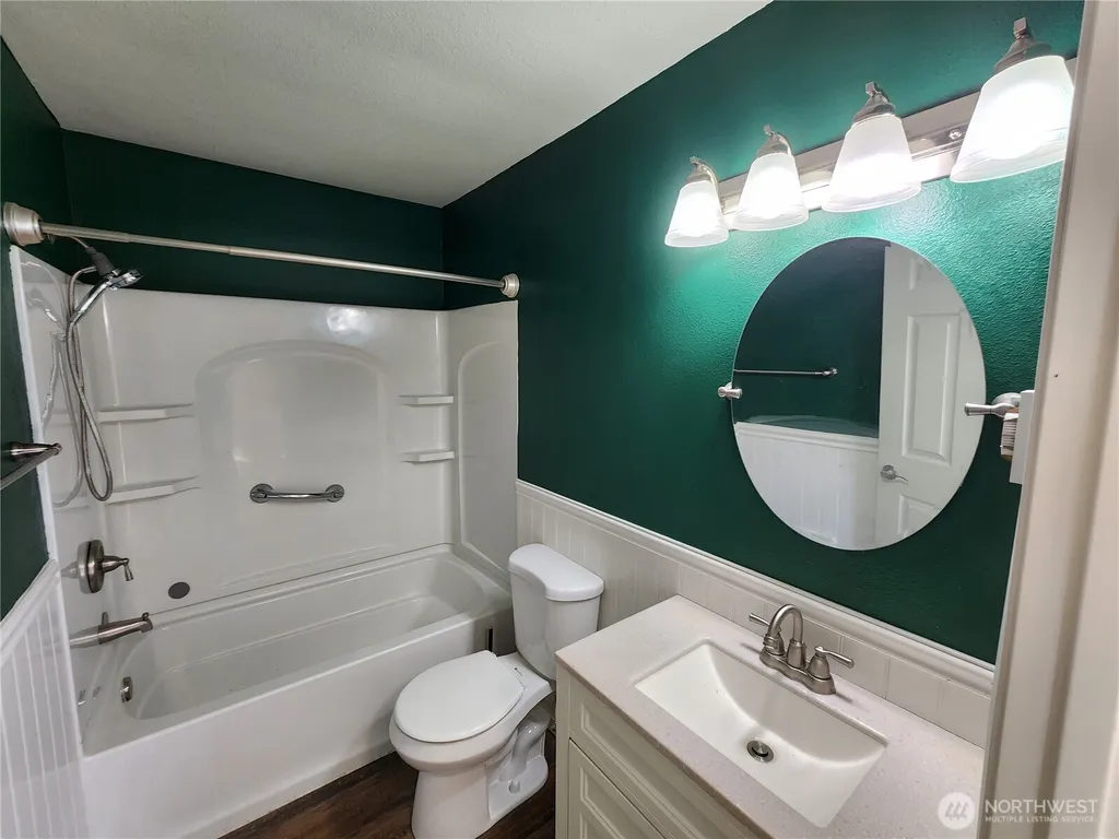 807 Georgiana Street Port Angeles WA 98362