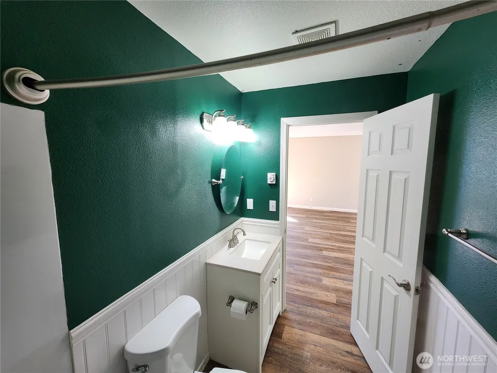 807 Georgiana Street Port Angeles WA 98362