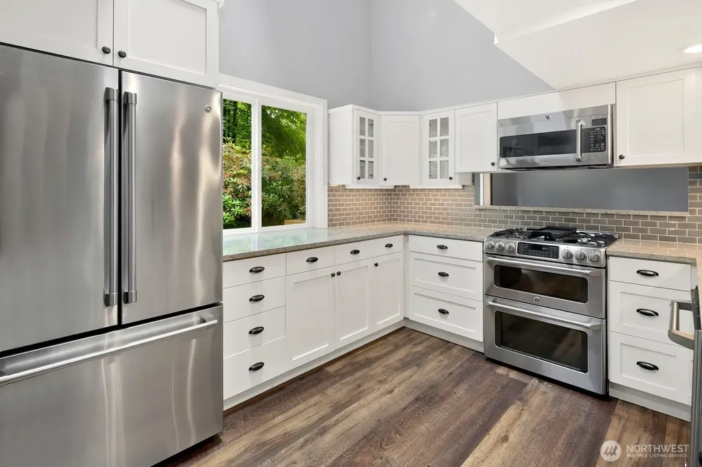 7825 NE 140th Place Kirkland WA 98034