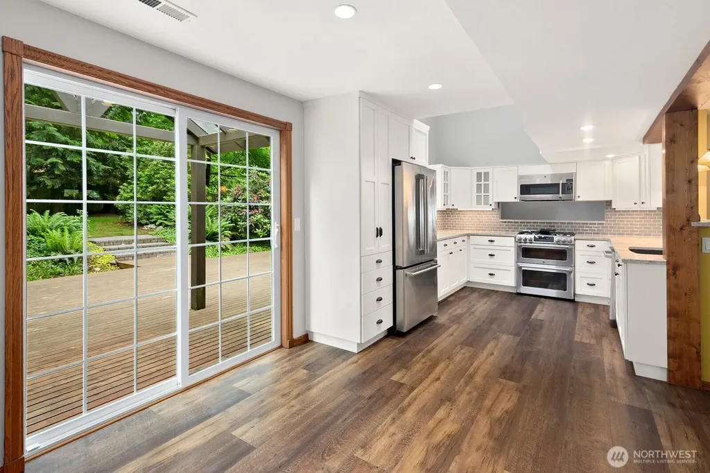 7825 NE 140th Place Kirkland WA 98034