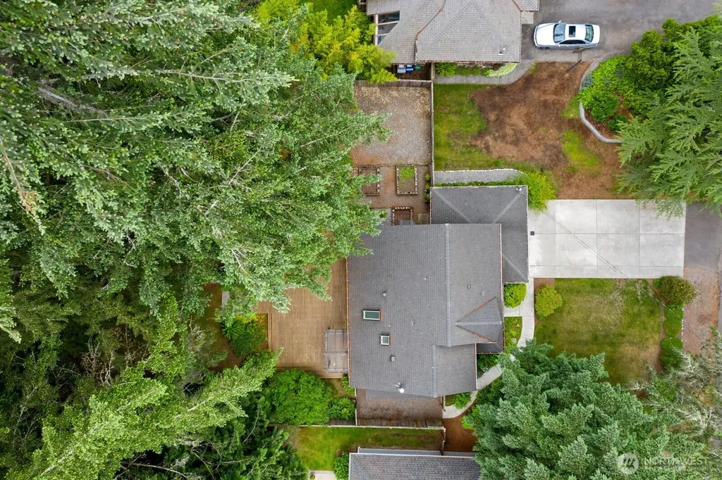7825 NE 140th Place Kirkland WA 98034