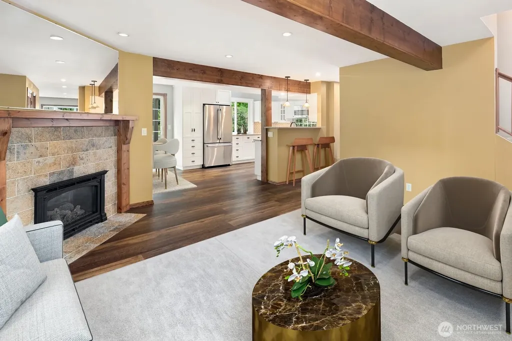 7825 NE 140th Place Kirkland WA 98034