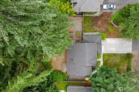 7825 NE 140th Place Kirkland WA 98034