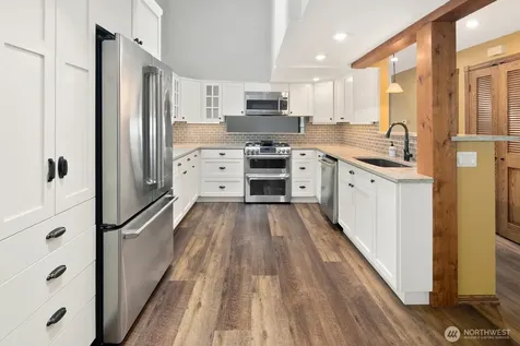 7825 NE 140th Place Kirkland WA 98034