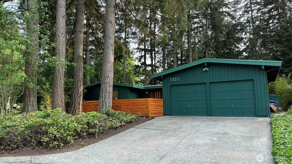 1521 150th Avenue SE Bellevue WA 98007