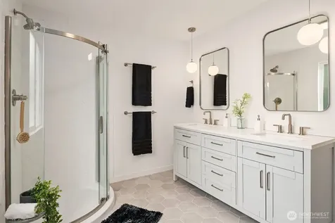 1521 150th Avenue SE Bellevue WA 98007