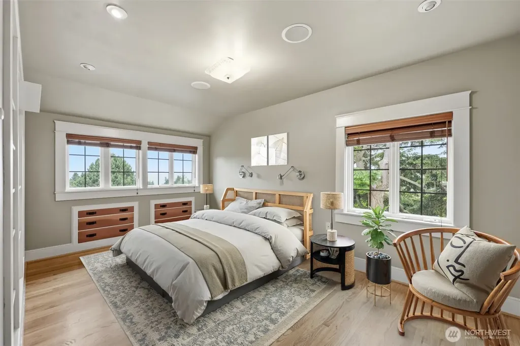 1223 Garfield Port Townsend WA 98368