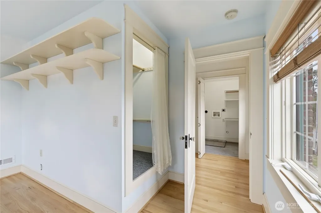 1223 Garfield Port Townsend WA 98368