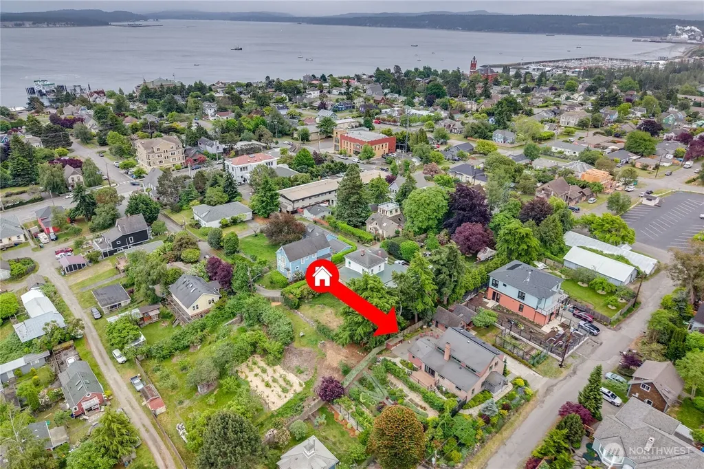 1223 Garfield Port Townsend WA 98368
