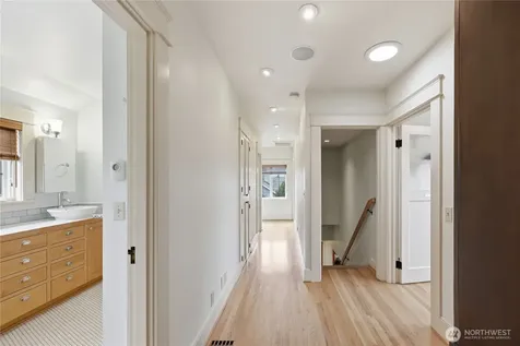 1223 Garfield Port Townsend WA 98368