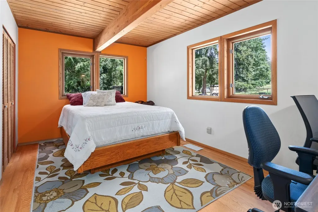 27019 SE 384th Street Enumclaw WA 98022